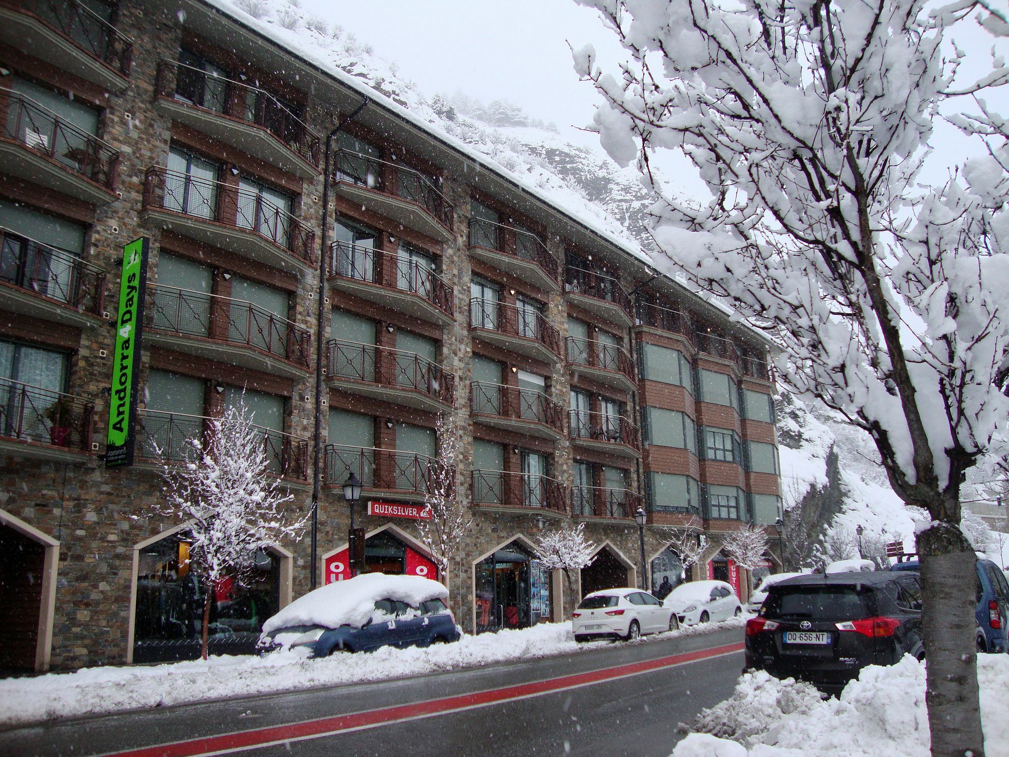Apartamentos Canillo Pie Pistas 3000 Екстер'єр фото